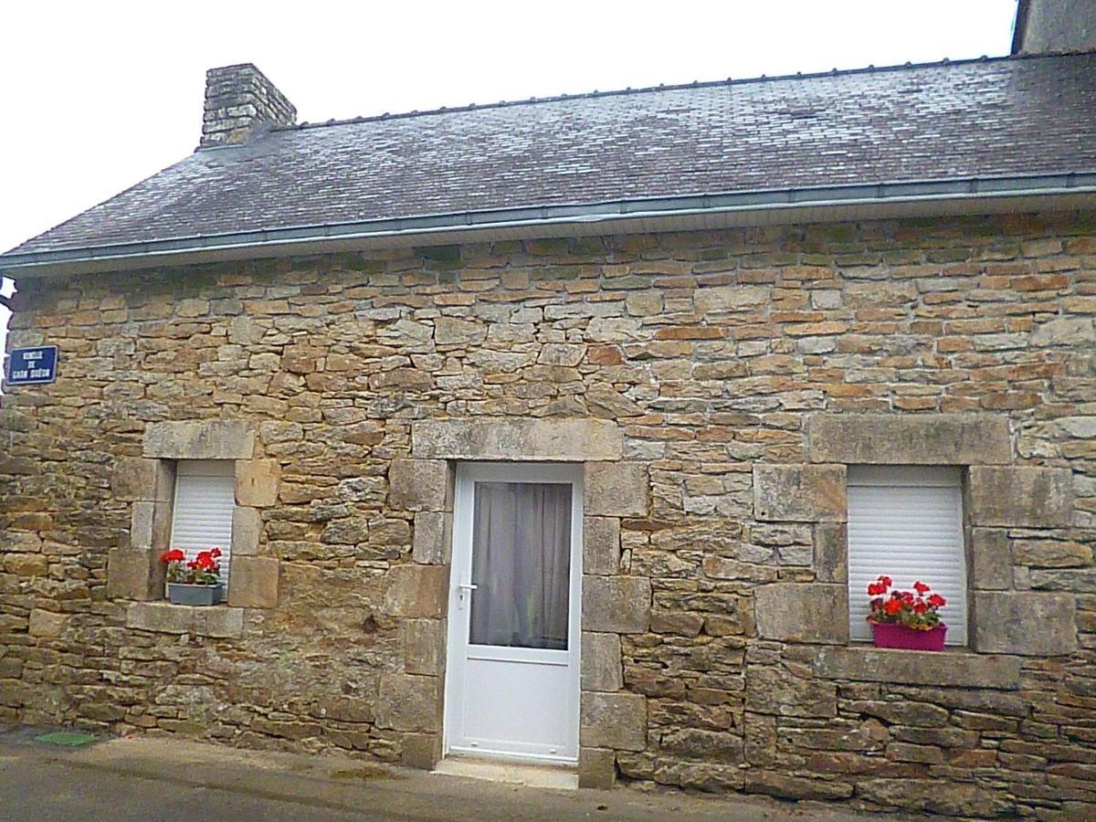 Gite Au Calme Centre Finistere Jardin Clos Trégourez エクステリア 写真