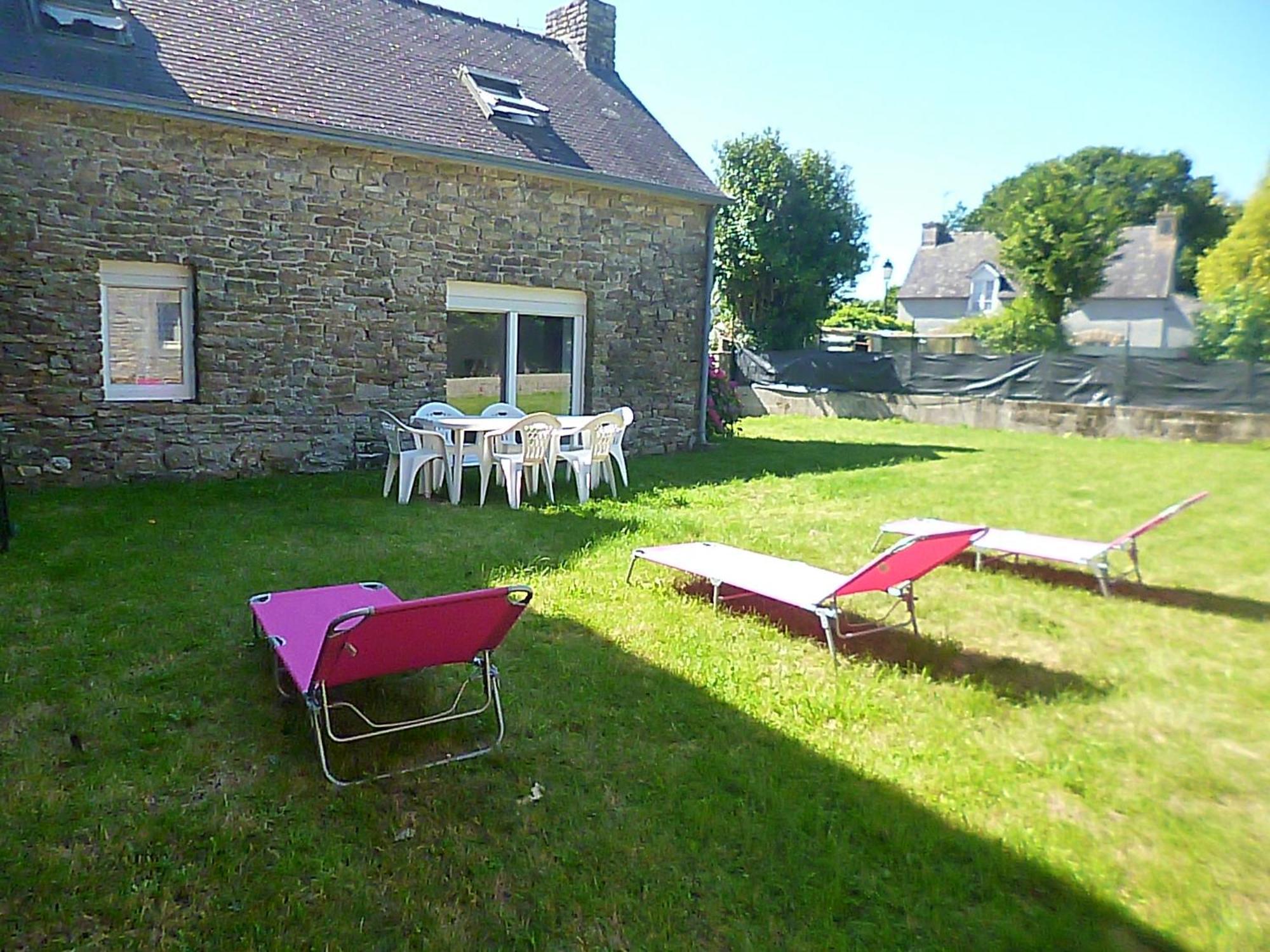 Gite Au Calme Centre Finistere Jardin Clos Trégourez エクステリア 写真